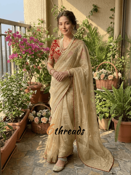 Elegant Fendy Sartin Saree with Contrast Embroidered Blouse