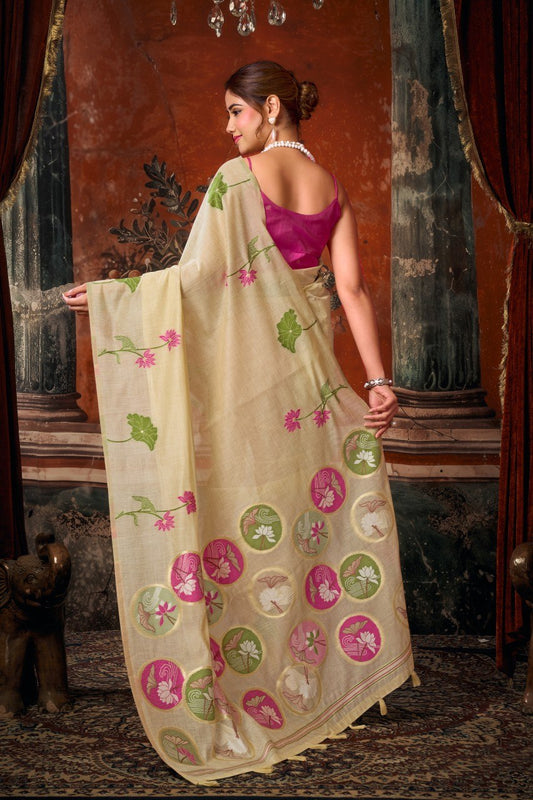 Classic Banarasi Silk Saree Featuring Intricate Lotus & Vine Motifs