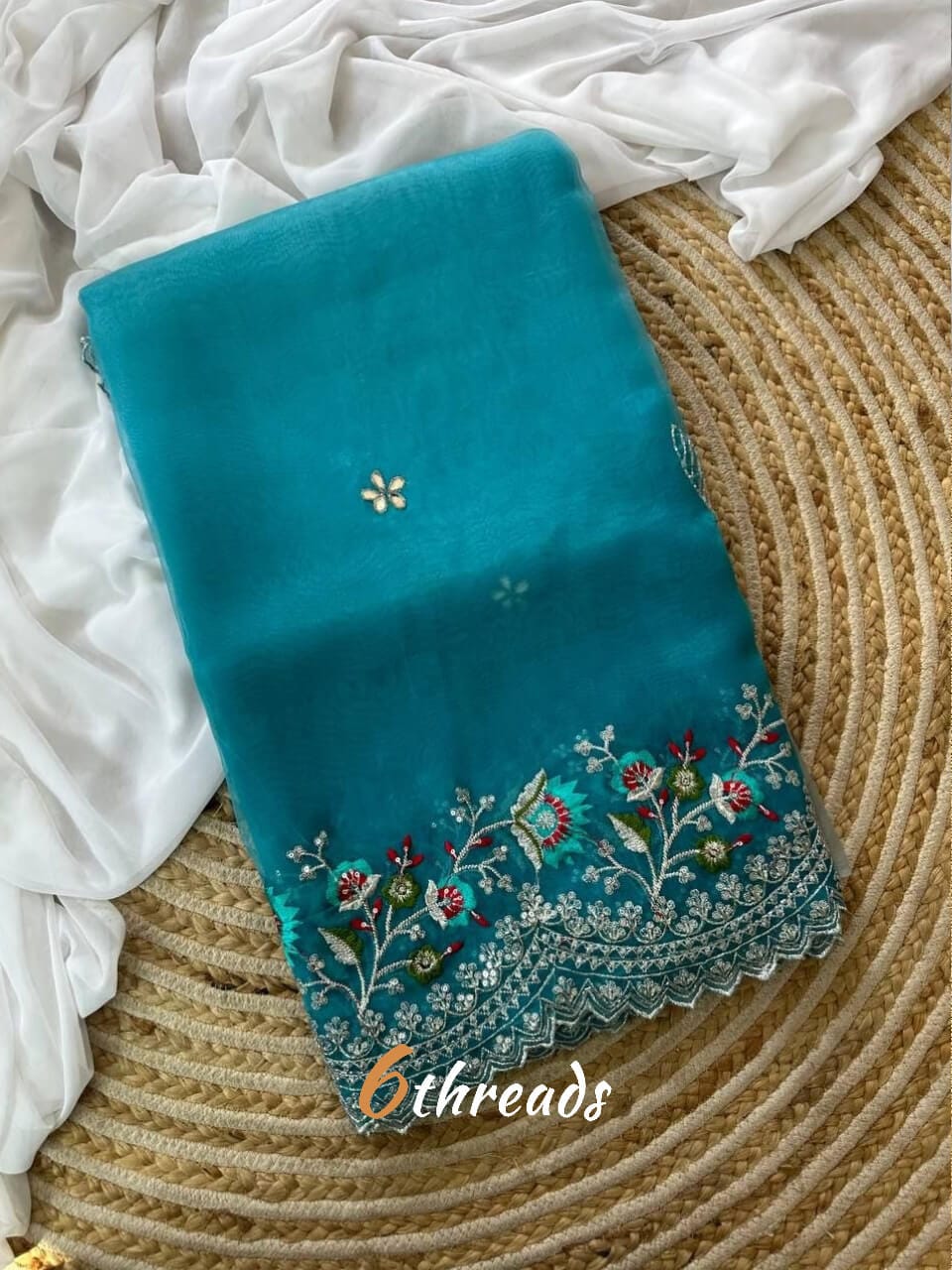 Premium Two-Shaded Pure Organza Saree with Authentic Handwork Cutwork Border & Unstitched Blouse