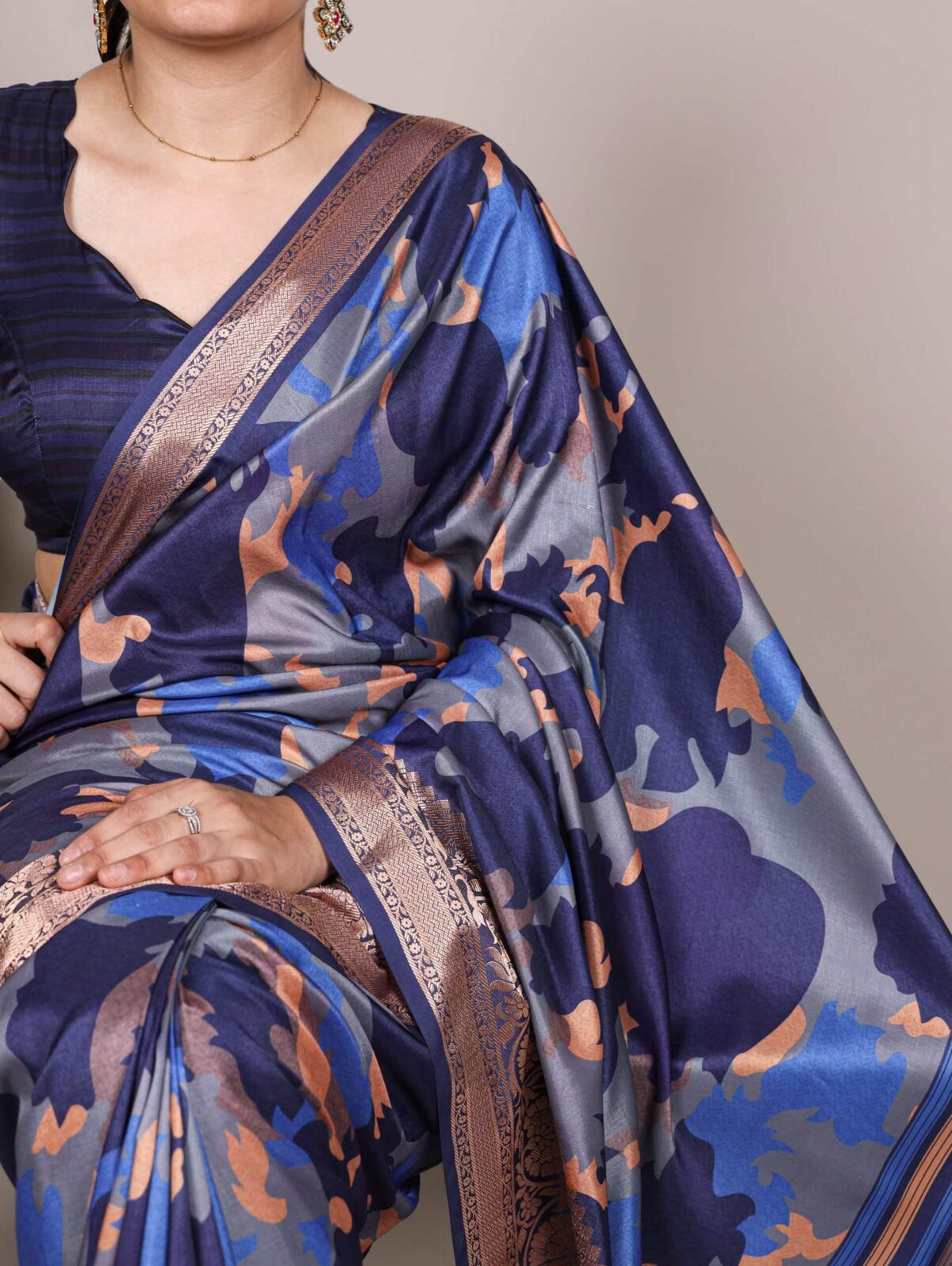 Premium Tasar Silk Heritage Saree with Designer Prints & Viscose Border