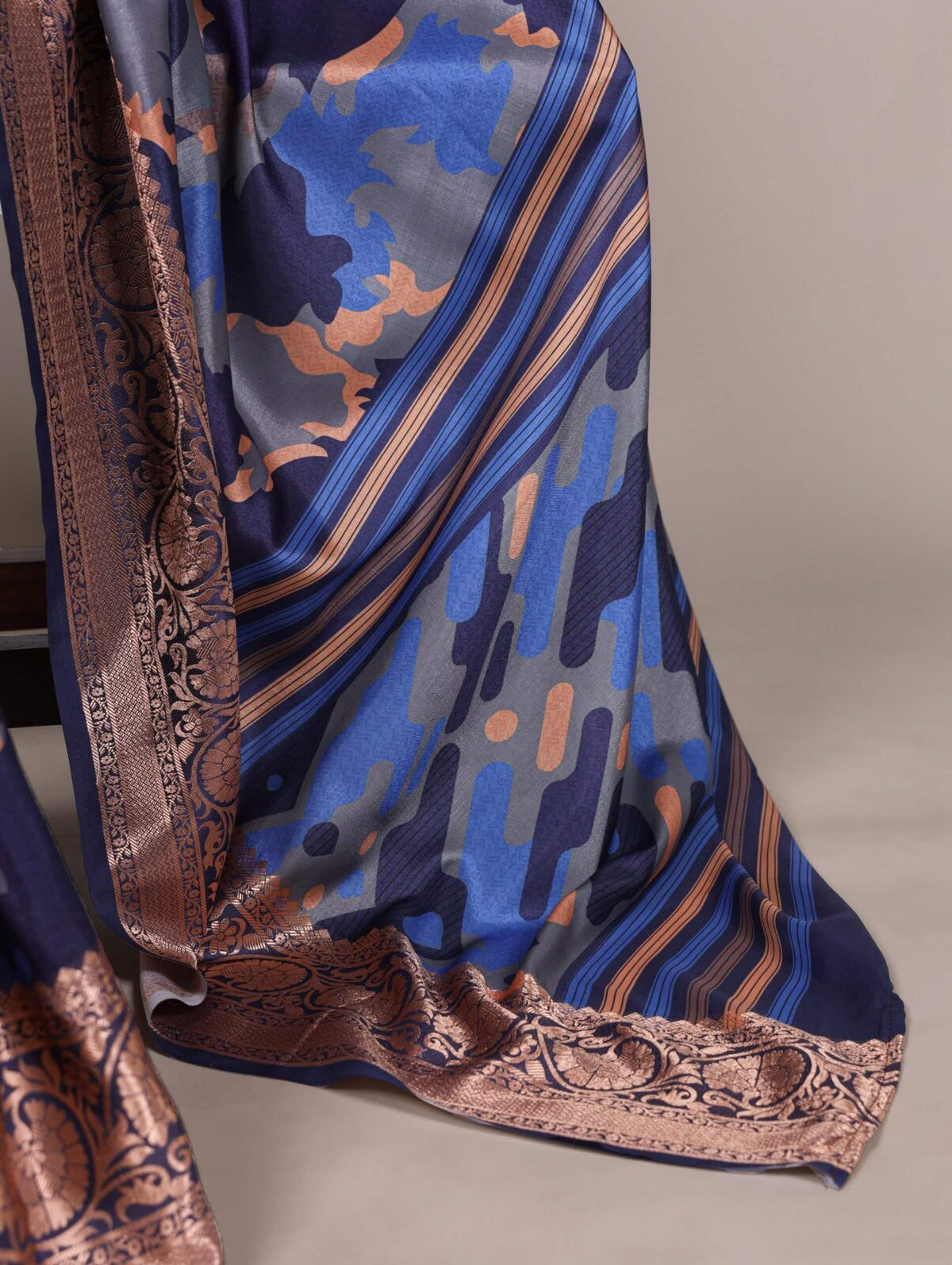 Premium Tasar Silk Heritage Saree with Designer Prints & Viscose Border