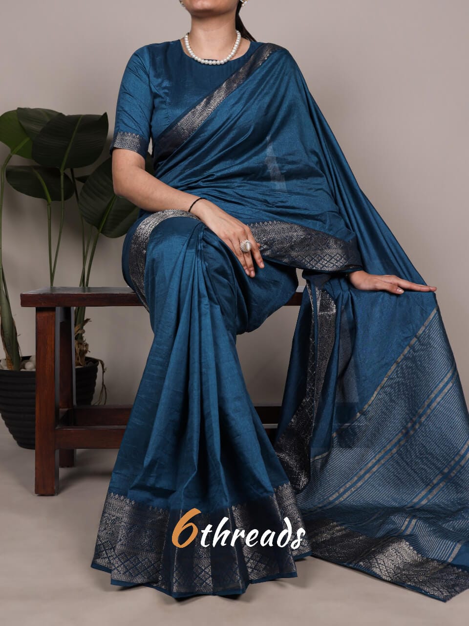 Royal Stripe Pallu Dola Silk Saree