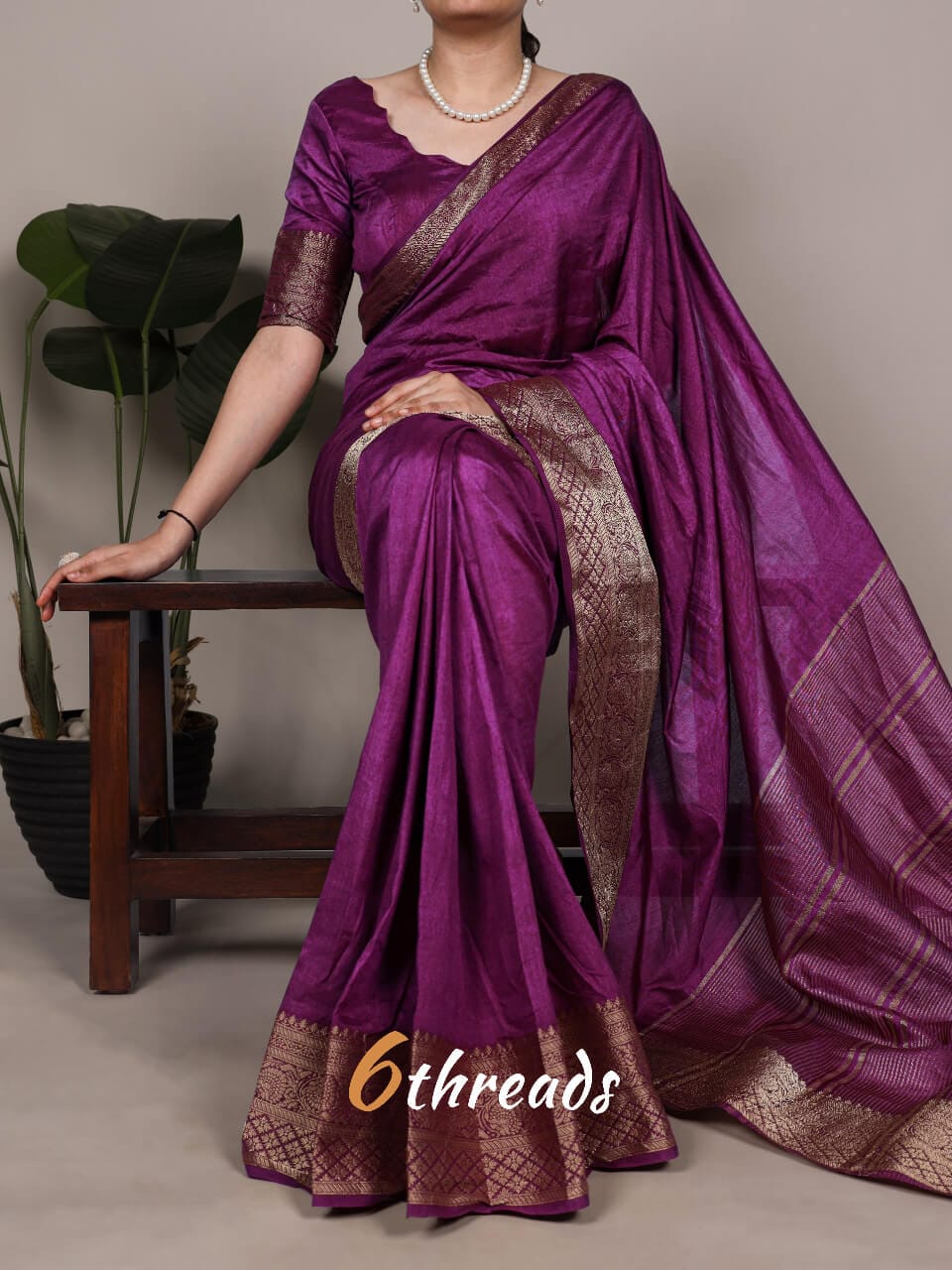Royal Stripe Pallu Dola Silk Saree