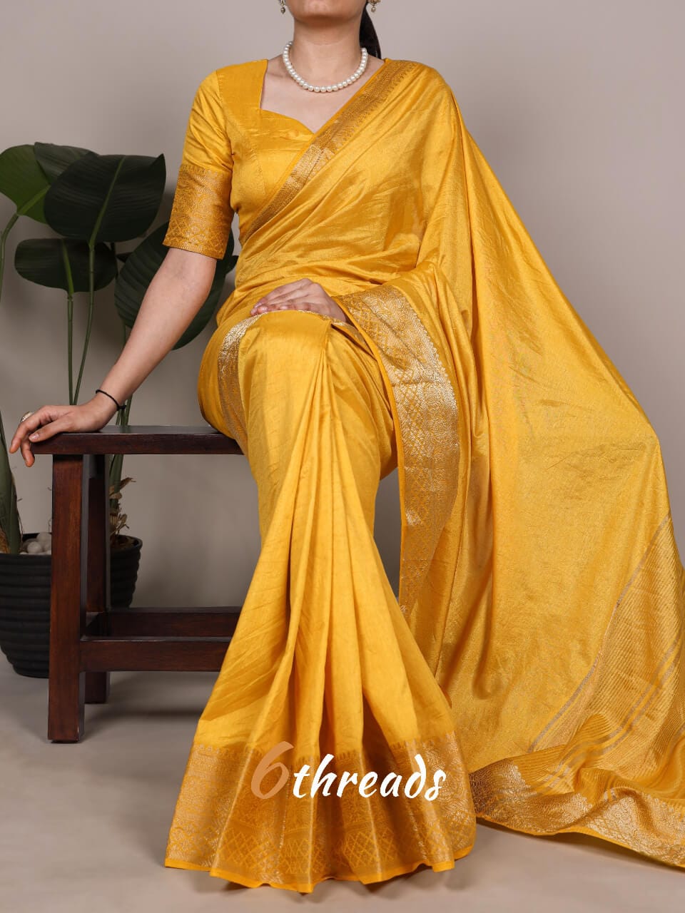Royal Stripe Pallu Dola Silk Saree