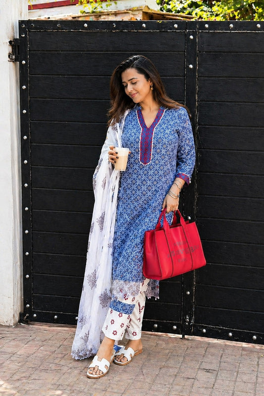 Premium Printed Lilan Kurti, Pant, Dupatta & Bracelet Set