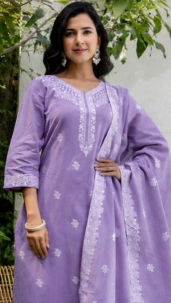 Exclusive Everyday Ethnic Pastel Purple Kurti and Trouser Ensemble with Dupatta