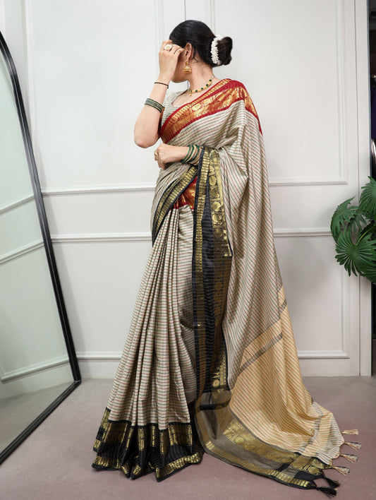 Designer Traditional Checked Silk Saree with Rich Zari Woven Border and Unstitch Blouse