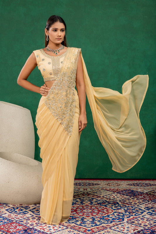 Exclusive Festive Saree Outfit Featuring Intricate Thread & Stone Embellishments