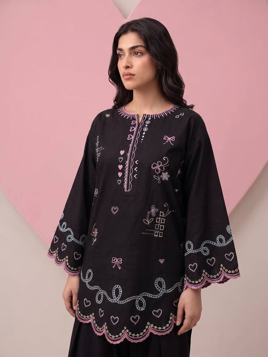 Stylish Black Ethnic Kurta Set with Scallop Borders and Pink Thread Work for Women & Girls
