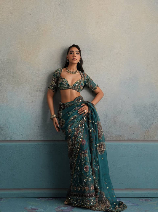Star Shining Georgette Sequence Figure Work & Digital Print Work Saree